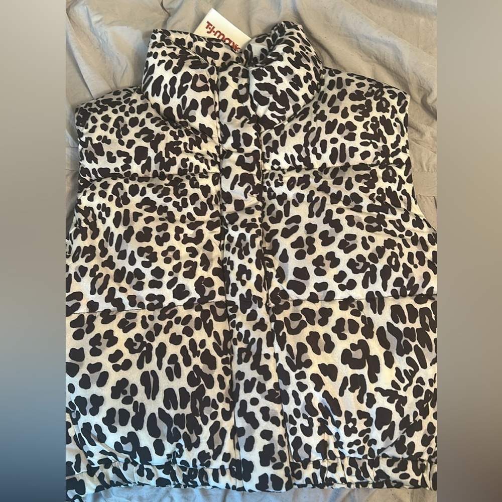 Leopard Print Puffer Vest